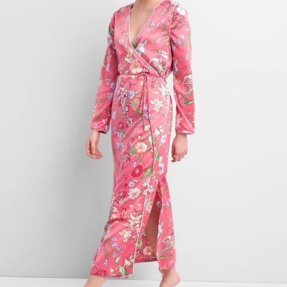 GAP Love | Dreamwell Floral Print Robe in Satin L - Picture 1 of 6